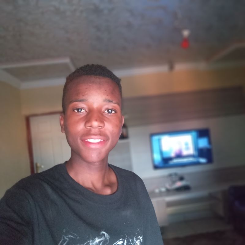 Mahlatse_Trendy_17